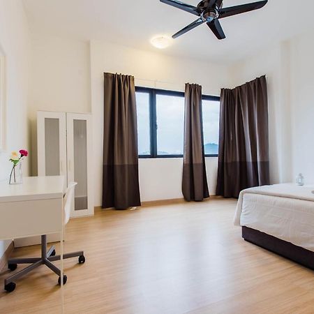 Cozy Homestay With Wifi @Encorp Strand Mall @Alpha Ivf Petaling Jaya Buitenkant foto