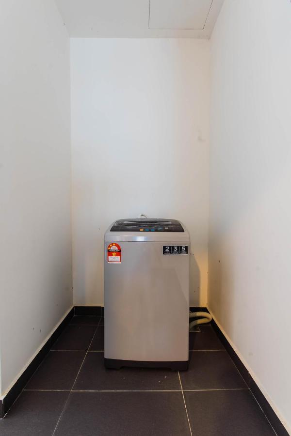 Cozy Homestay With Wifi @Encorp Strand Mall @Alpha Ivf Petaling Jaya Buitenkant foto