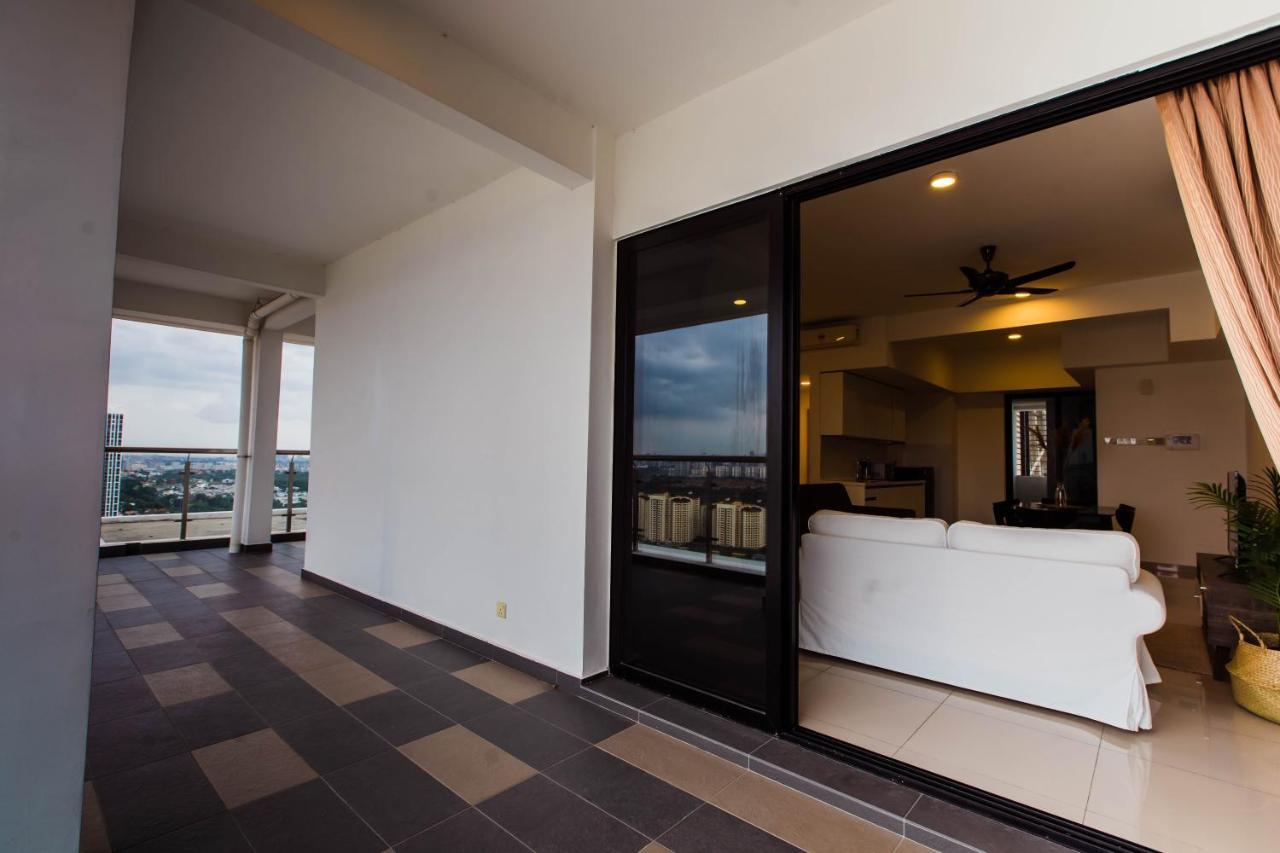 Cozy Homestay With Wifi @Encorp Strand Mall @Alpha Ivf Petaling Jaya Buitenkant foto